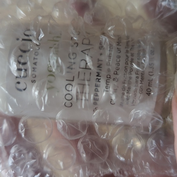 NEW Cuccio Somatology Cooling Spot Temple Therapy 40 mL - Picture 4 of 5